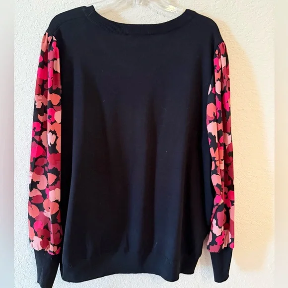 Zac & Rachel Black Pullover with Pink Floral Print Sleeves - Picture 4 of 7